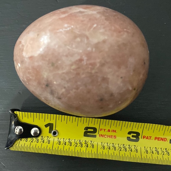 Vintage Madagascar Genuine Polished Kunzite Quartz Crystal Egg - Picture 4 of 9